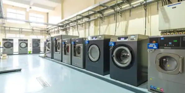 CLEANFAX LAUNDRY AND DRYCLEANERS